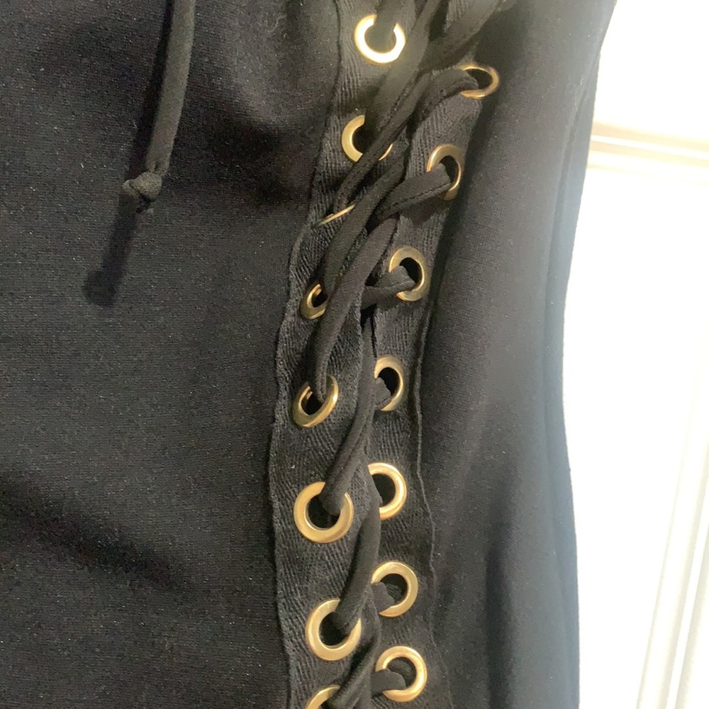 Dress - Picture 2 of 7